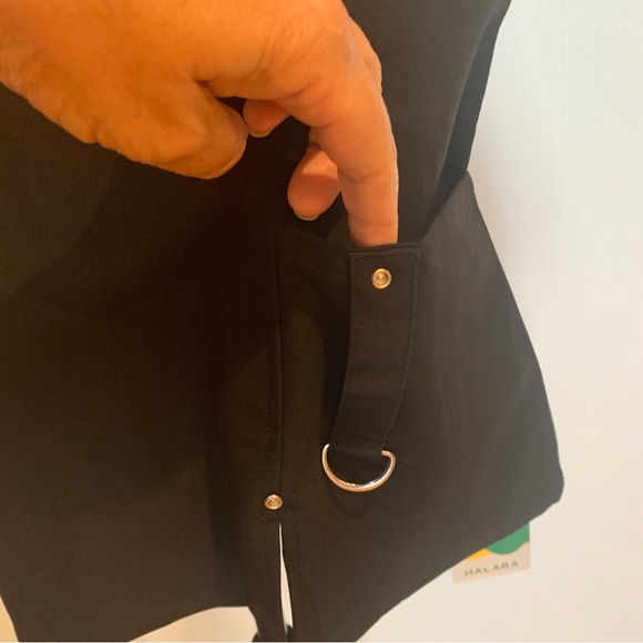 HALARA V-Neck Xtra Large Short Sleeve 2 Pockets Split Hem Stud Work Blouse/Scrub - Picture 3 of 6